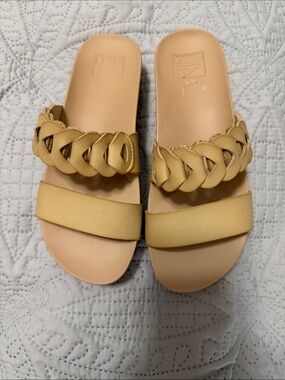 Reef Women’s Tan Braided Double-Strap Slide Sandals
